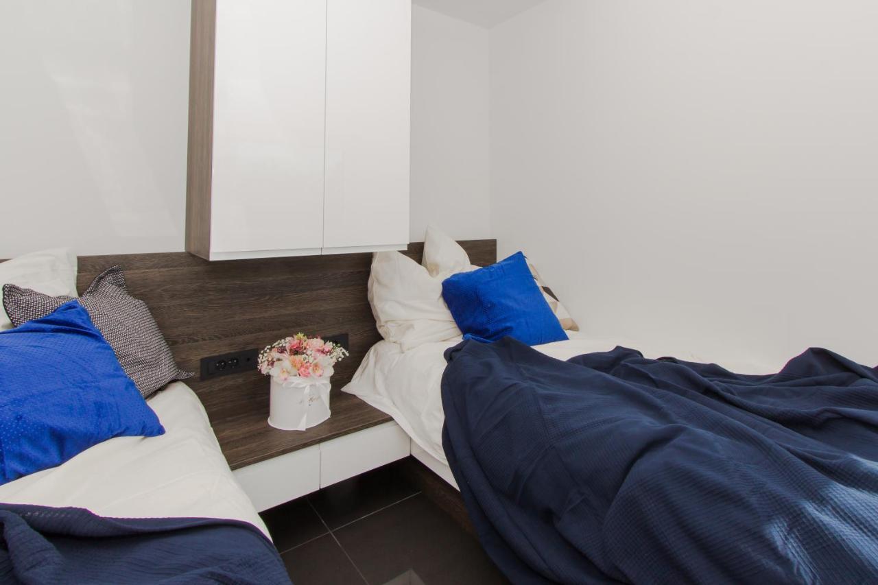 Alexandra Apartments Трибунь Екстер'єр фото